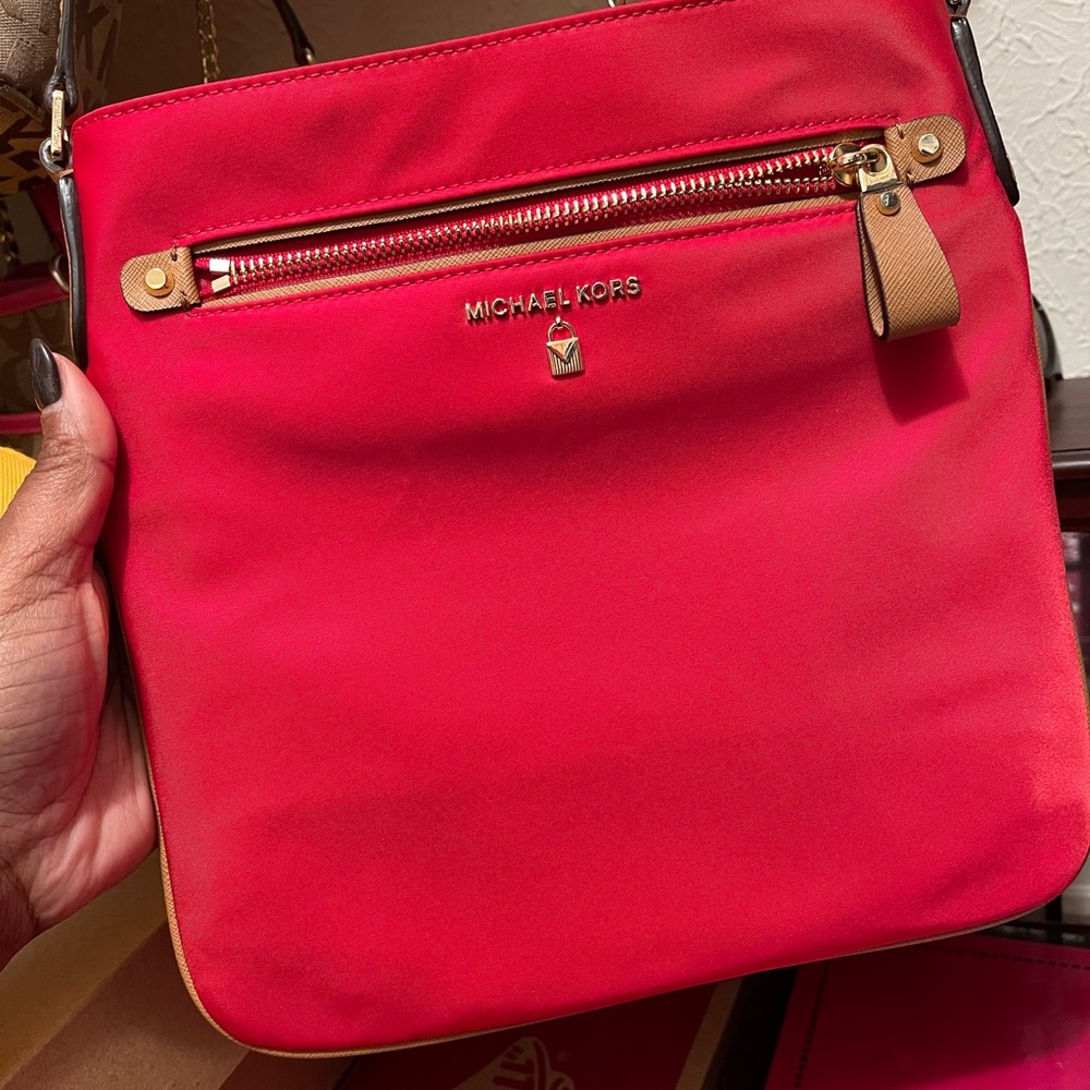 Michael Kors Cross Over Bag